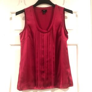 Hot pink satiny pleat front sleeveless top